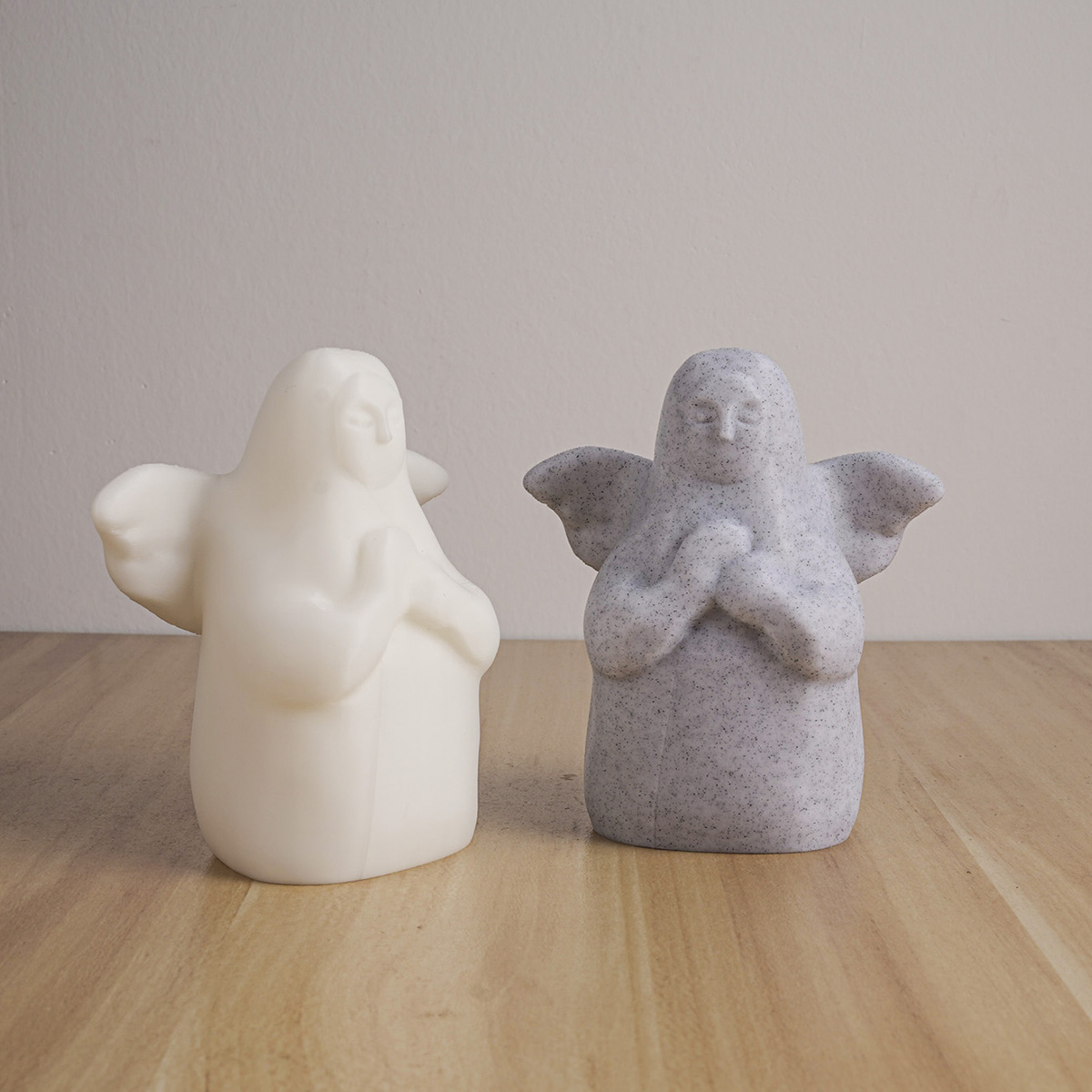 Retro Gaming Gif - 1pc Goddess Statue: A Perfect Gift
