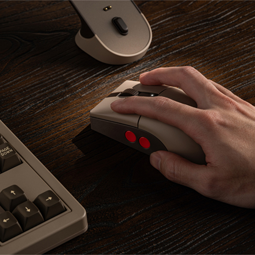 8BitDo Retro R8 Mouse - C64 Ed - Retro Gaming Accessories ulasan dan harga